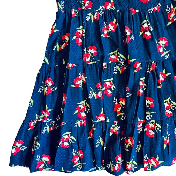 Jill Stuart Women’s NEW Sz XS Red Blue Floral Flutter Sleeve Tiered Ruffle Dress - Picture 3 of 9